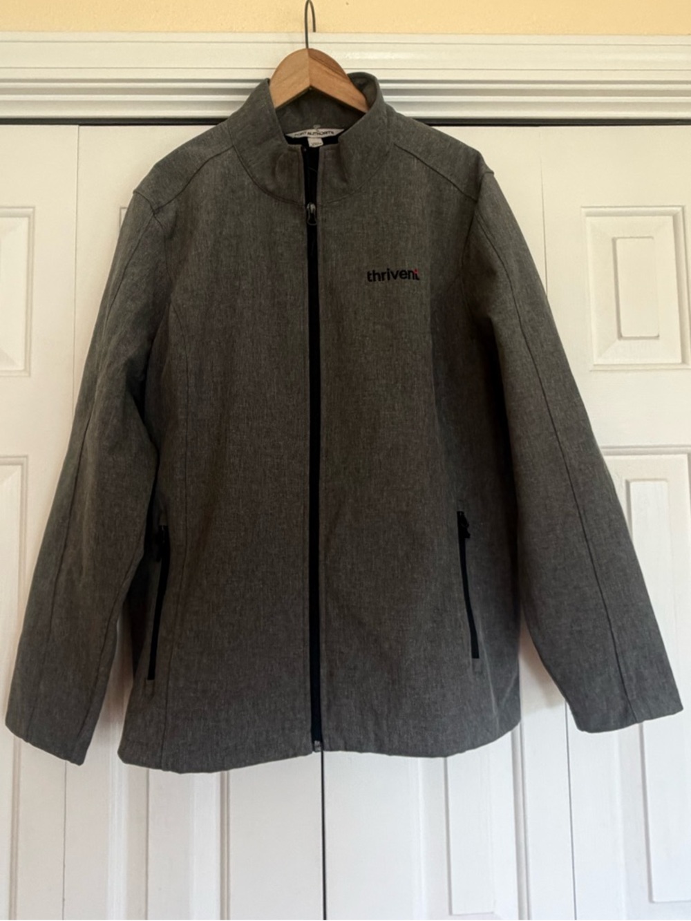 Port Authority Gray Lightweight Softshell Jacket with Soft Lining. Size XXL